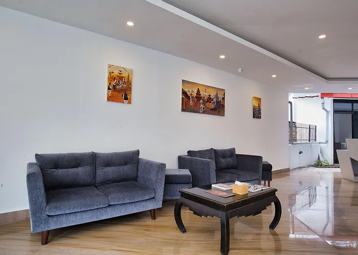 Grand View Hotel 3*