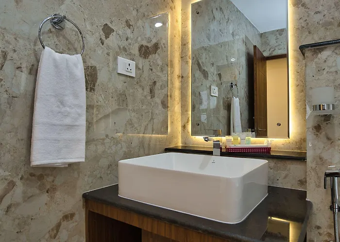 Grand View Hotel 3*