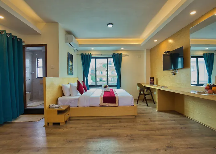 Hotel Grand View 3*